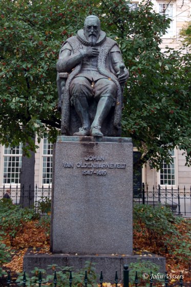 117.jpg 
373 x 560 compressed image 
(84,375 bytes)