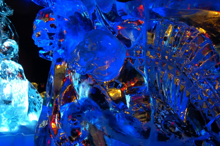 120.jpg 
750 x 498 compressed image 
(126,094 bytes)