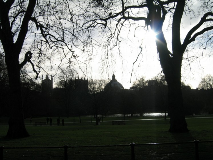 temp17.jpg 
746 x 560 compressed image 
(117,901 bytes)