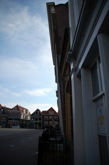 110.jpg 
372 x 560 compressed image 
(33,506 bytes)