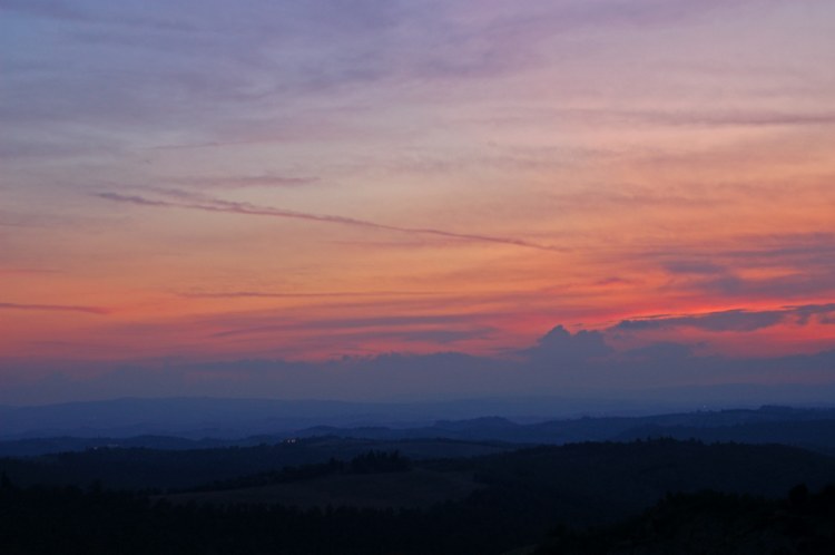 135.jpg 
750 x 498 compressed image 
(32,165 bytes)