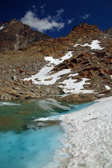 150.jpg 
373 x 560 compressed image 
(63,785 bytes)