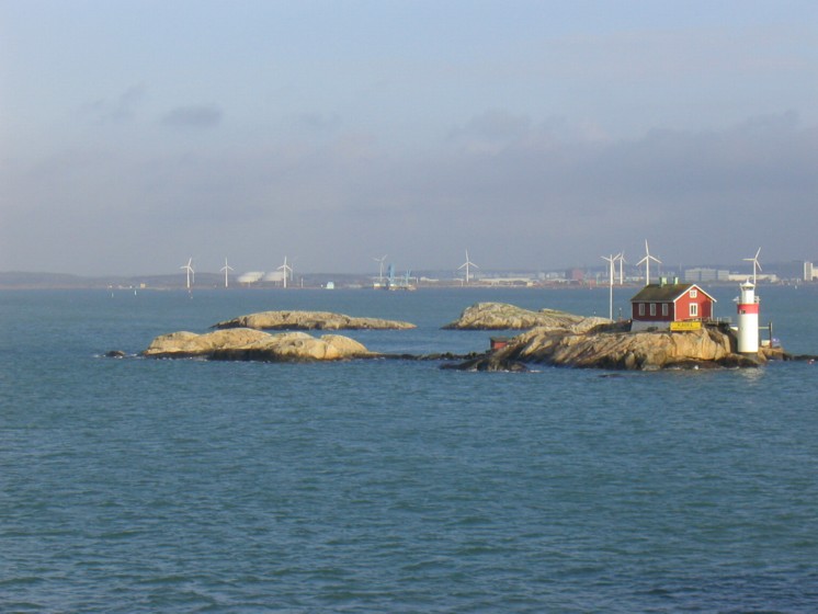 temp02.jpg 
746 x 560 compressed image 
(69,960 bytes)